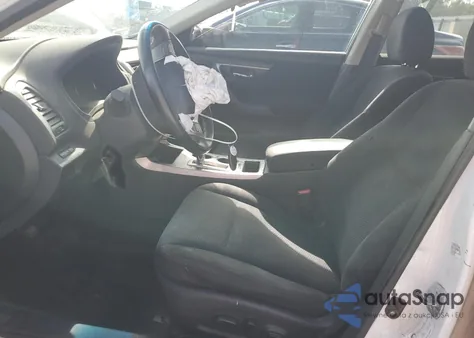 2015 Nissan Altima 2.5 from USA, damaged, VIN 1N4AL3AP2FC119447